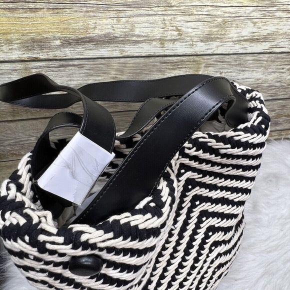 ZARA Woven Crochet Beige Black Cotton Bohemian Purse Shoulder Bag Tote - Picture 8 of 12